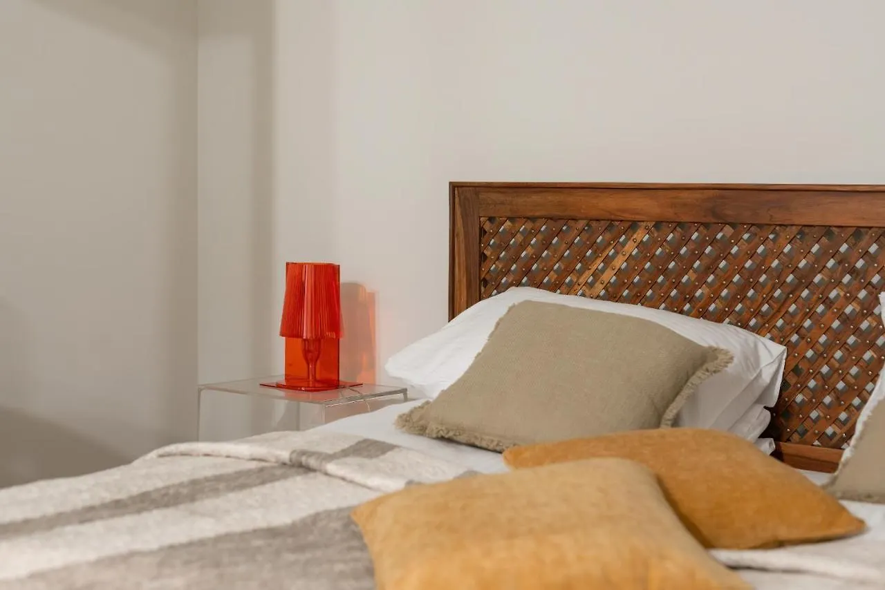 Sunny Apartments In The Heart Of Poznan Old Town By Noclegi Renters 0*,  Polska